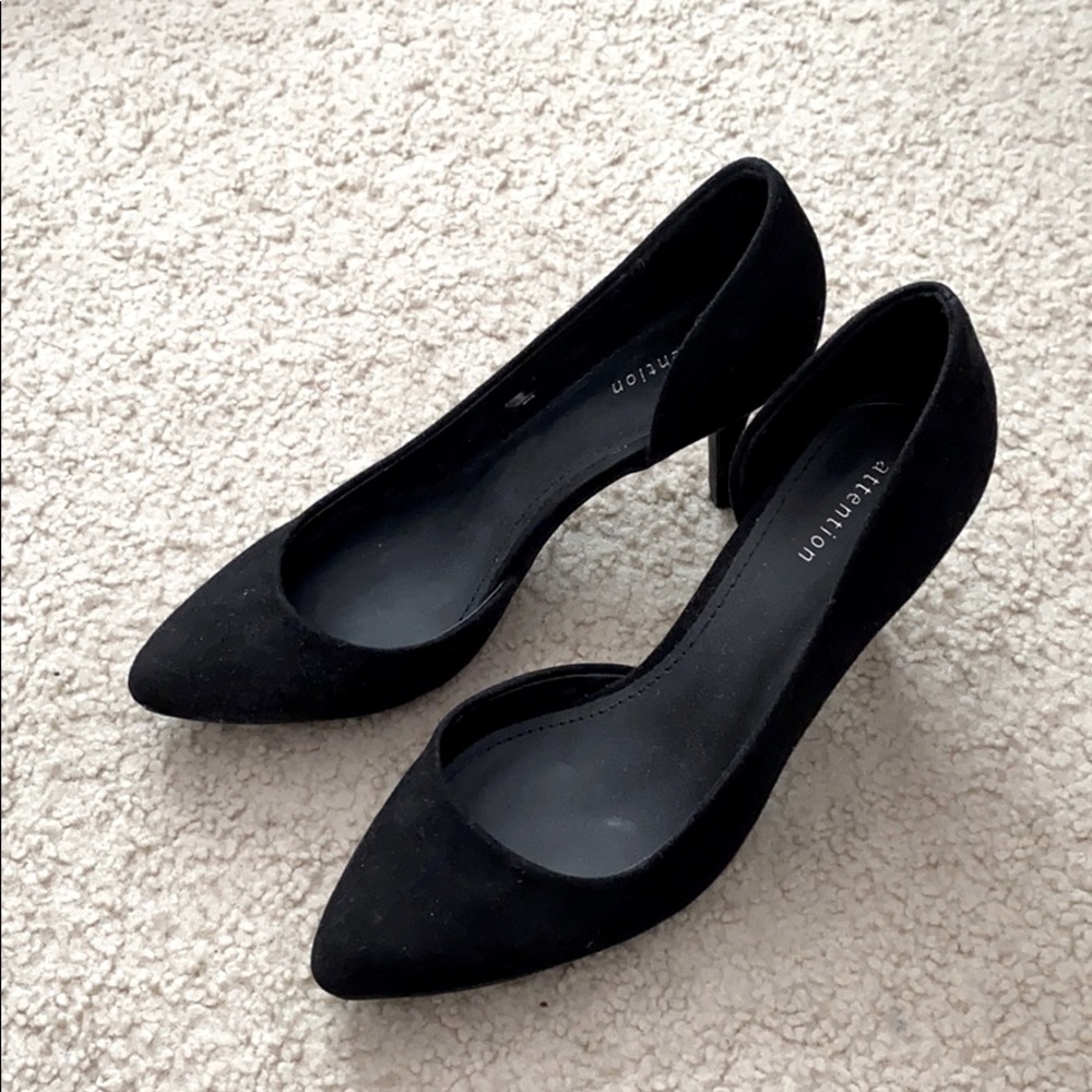 BLACK PUMPS 🖤